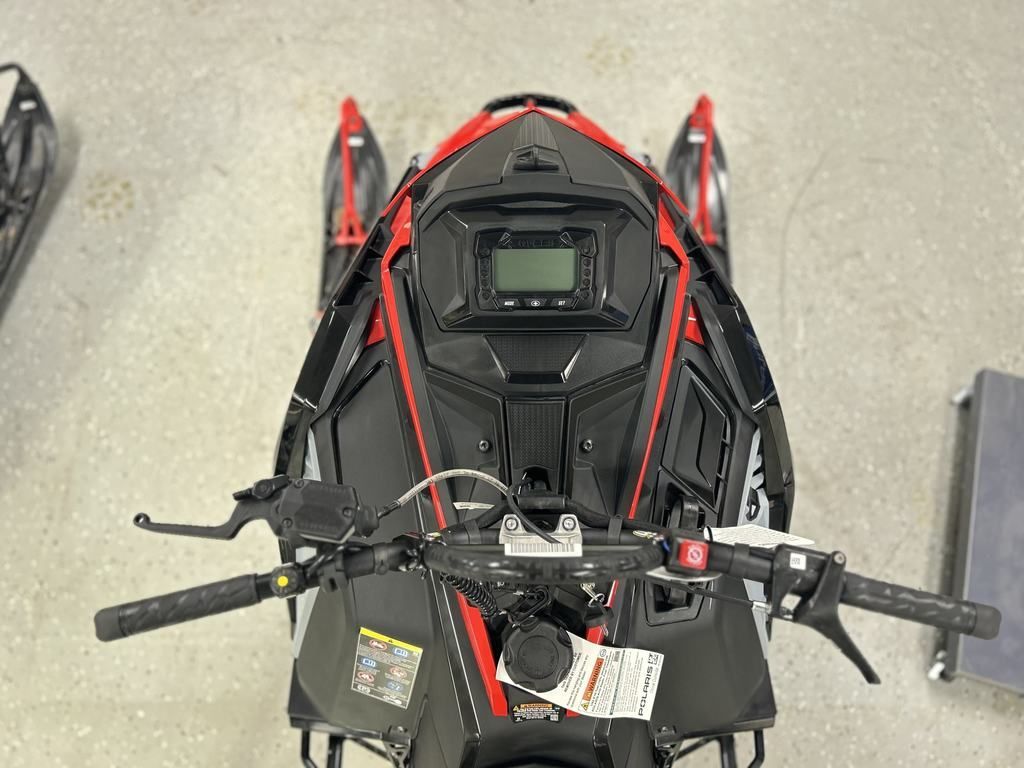 Main image 12