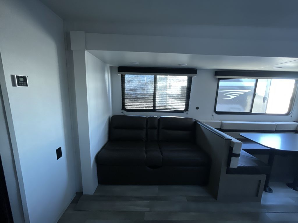 Main image 22