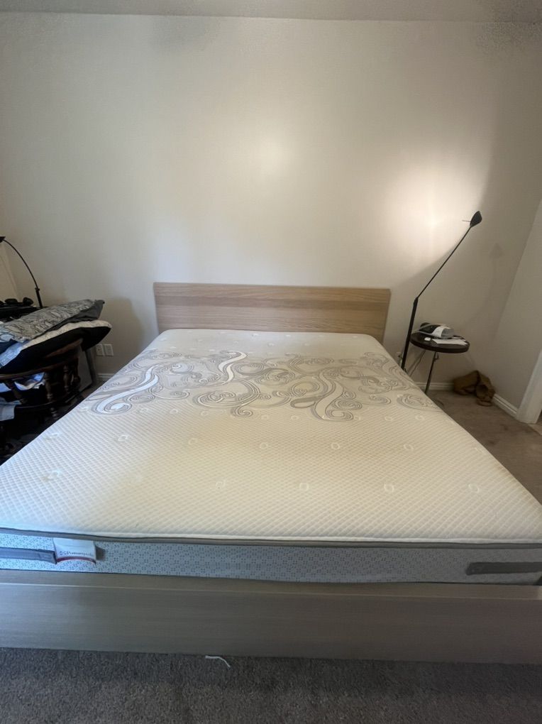 Sealy Posturepedic King Mattress