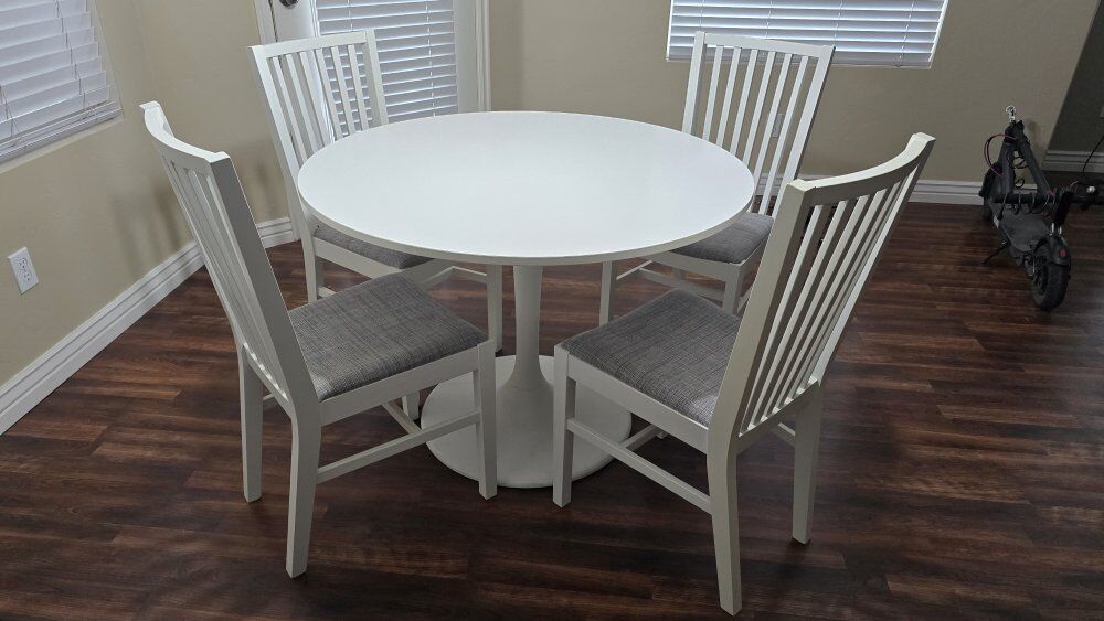 Kitchen table and chairs