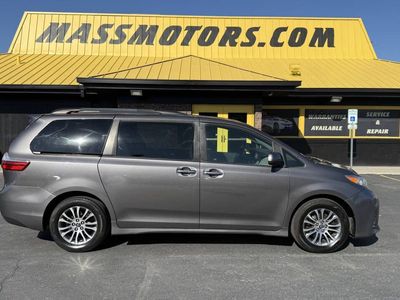 2020 Toyota Sienna XLE 8-Passenger