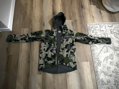 KUIU Guide Hunting Jacket - Verde - Large