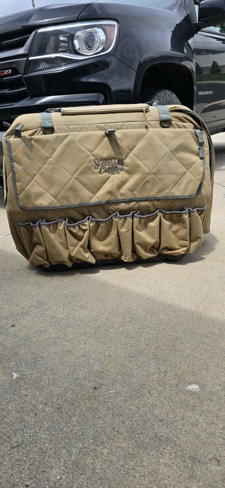larg dog kennel with insulated cover