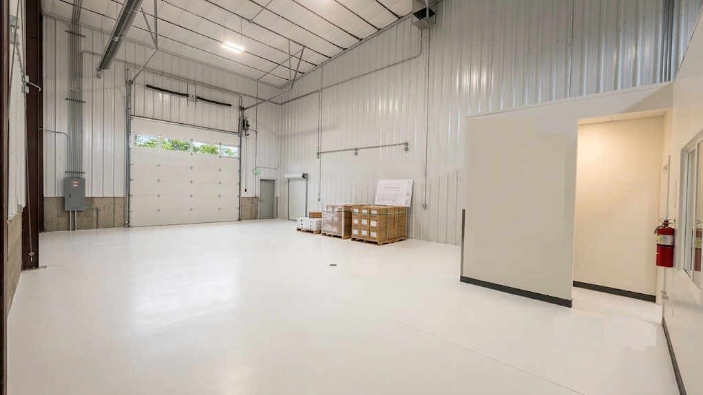 1,800 sq ft Commercial Flex Space Layton only one left!