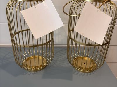 Cute pair of gold lanterns see description