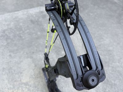 Mathews LIFT X 33