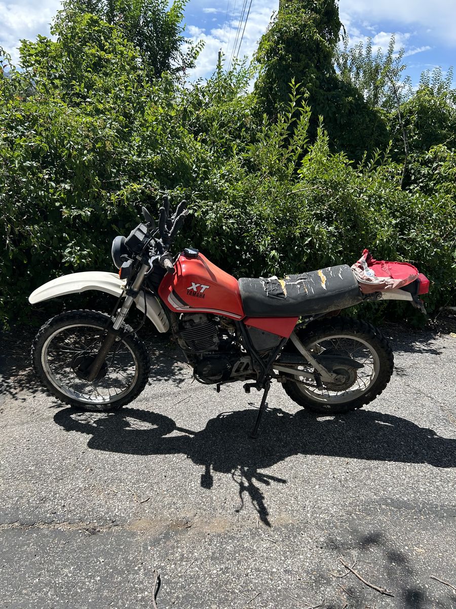 1982 Yamaha xt 550