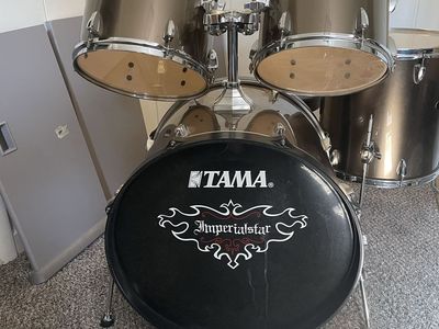 Tama Imperialstar Drum set