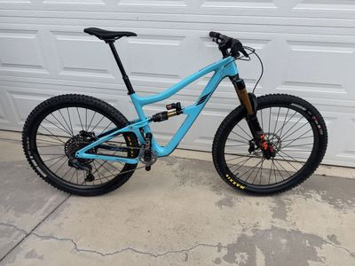 Ibis Ripmo V2 mountain Bike