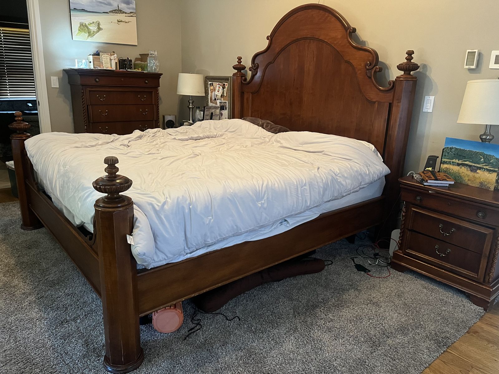 Main image 3