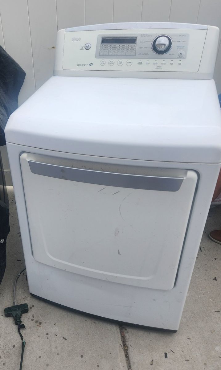 LG Gas Dryer-Good working condition 