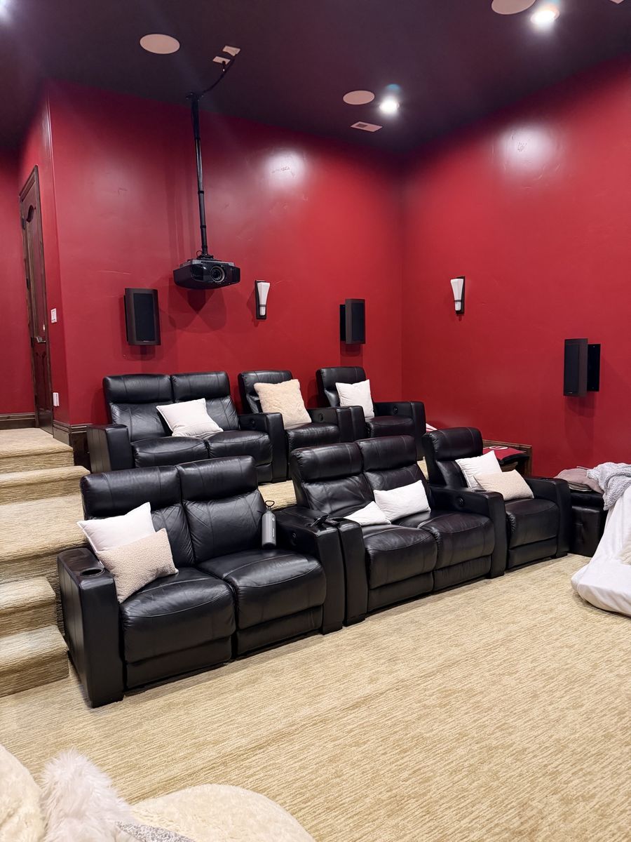 Black Leather Home Theater Seating Electronic Recliners