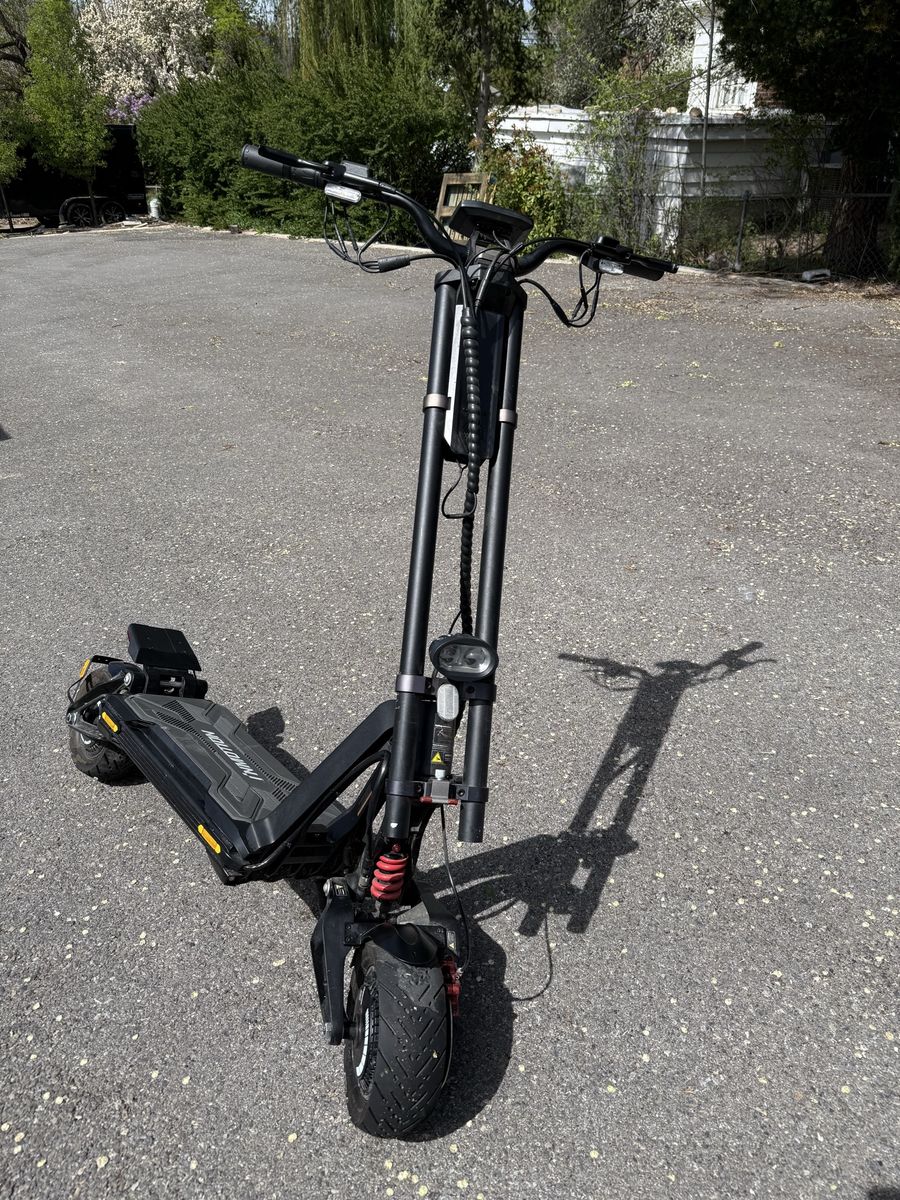 Inmotion Electric Scooter