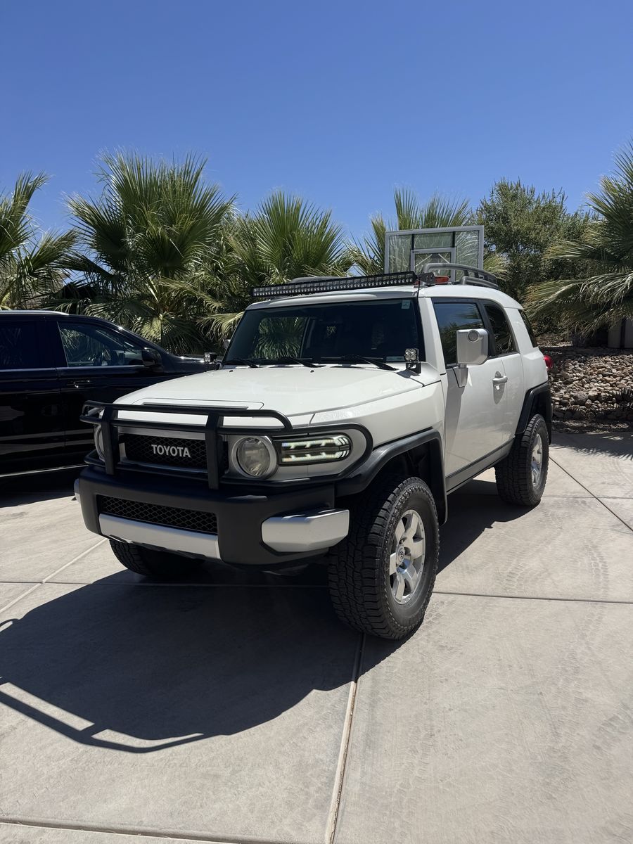 2010 Toyota FJ Cruiser 