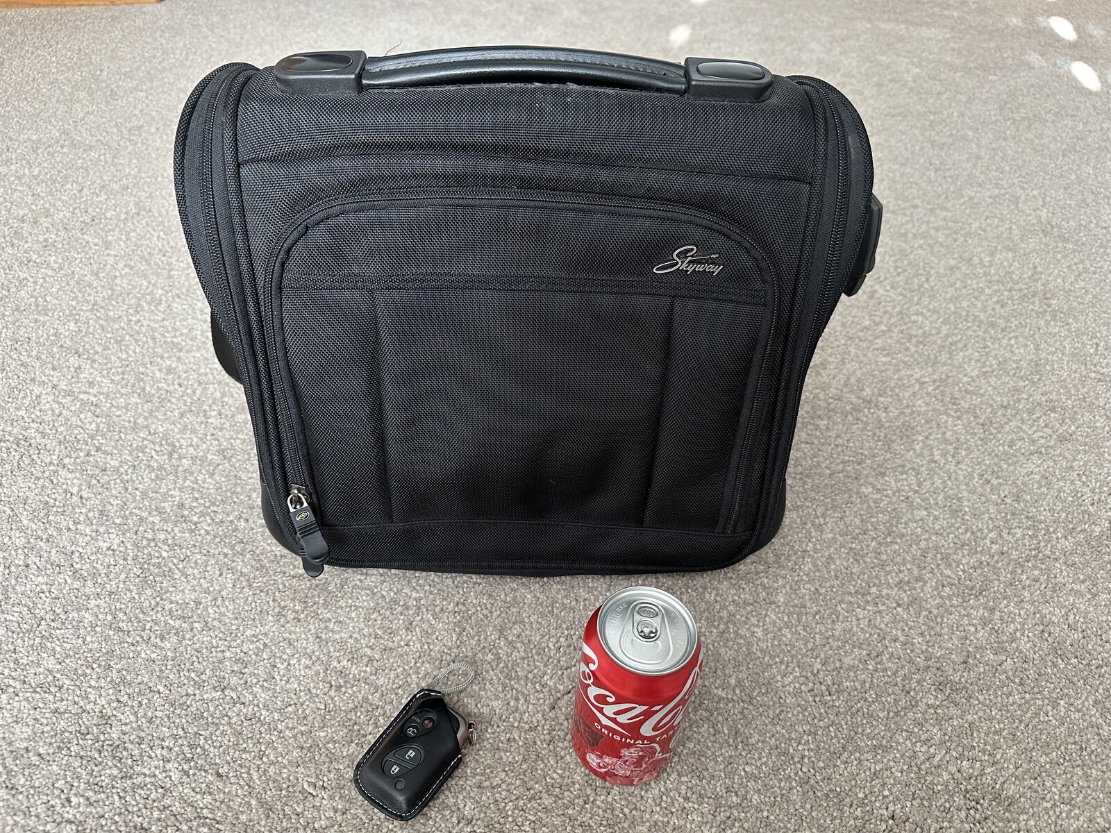 CARRY-ON OVERNIGHT BAG