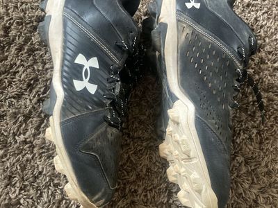 Under Armour Cleats Mens 9.5