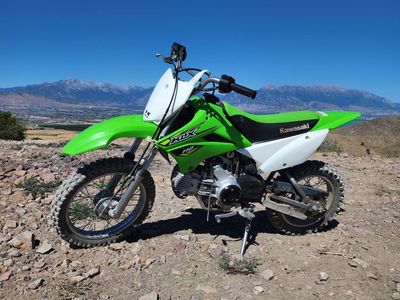 Kawasaki KLX 110 Dirt Bike - Green/White Off-Road Motorcycle