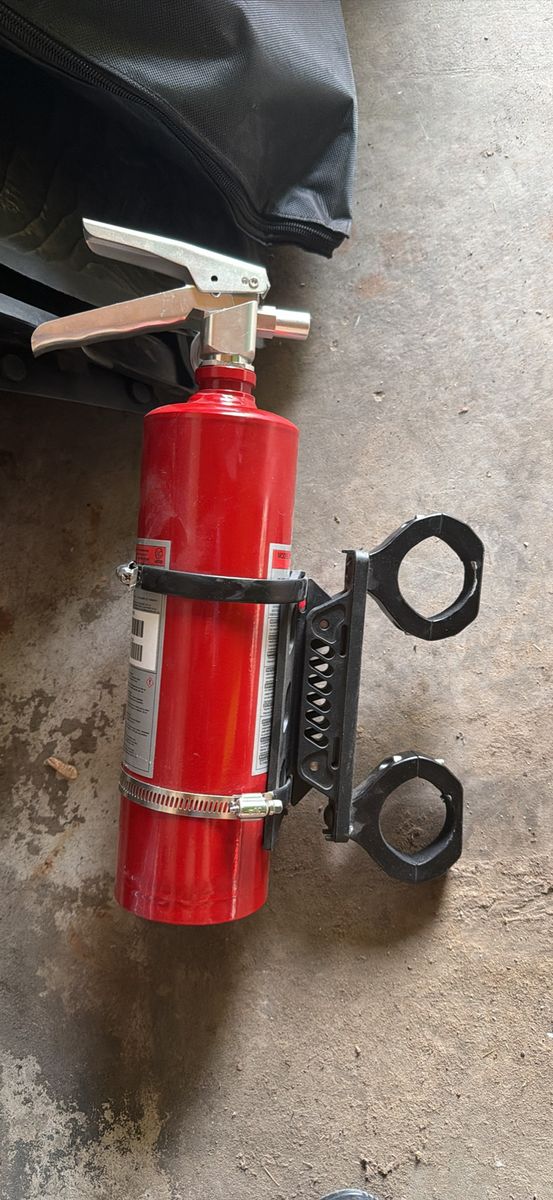 Fire Extingisher And Harness