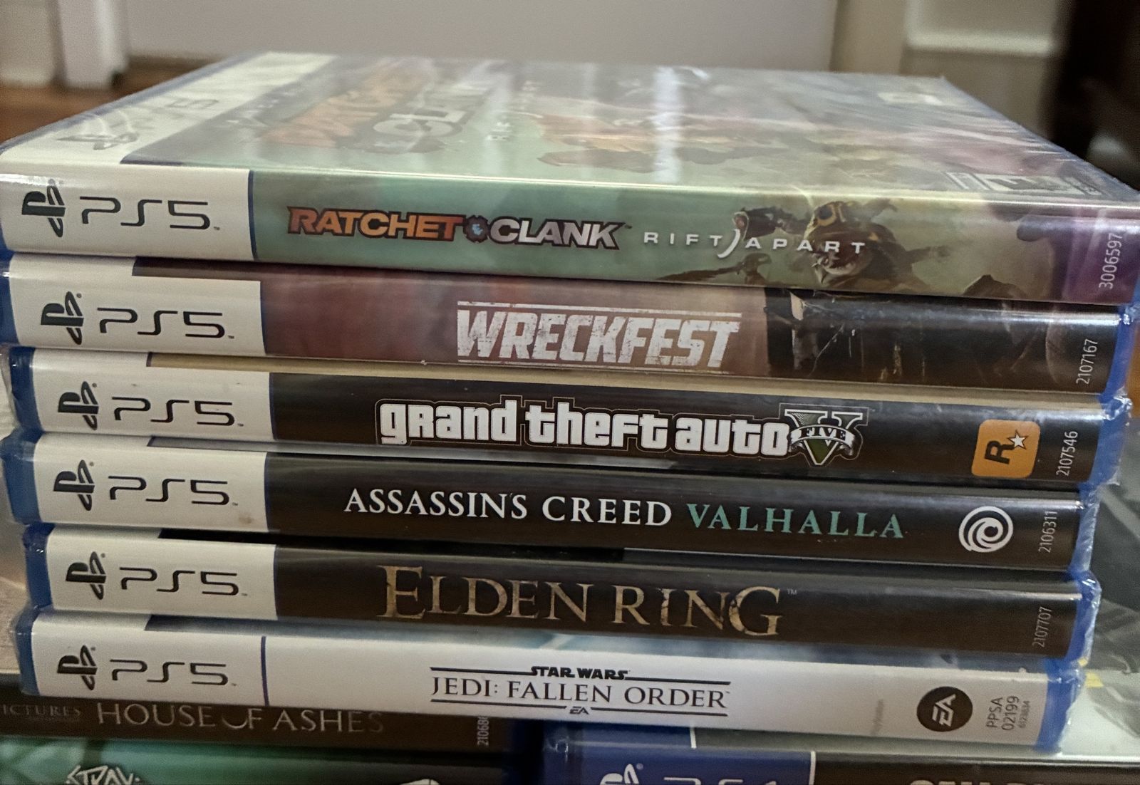 PS5 Games.  Elden Ring, GTA V, Ratchet & Clank, Assassin's Creed Valhalla, Wreckfest, Jedi Fallen Order