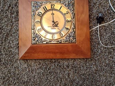 Vintage antique General Electric wall clock 60s 70s
