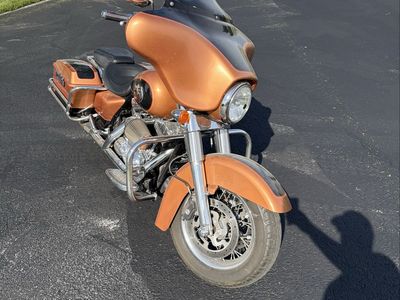 2008 Harley-Davidson Street Glide Touring Motorcycle in Copper with Hard Saddlebags