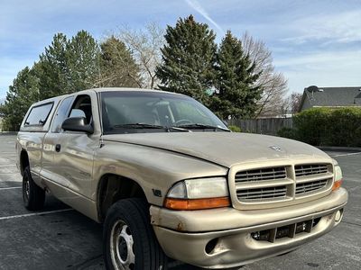 2002 DODGE DAKOTA SXT