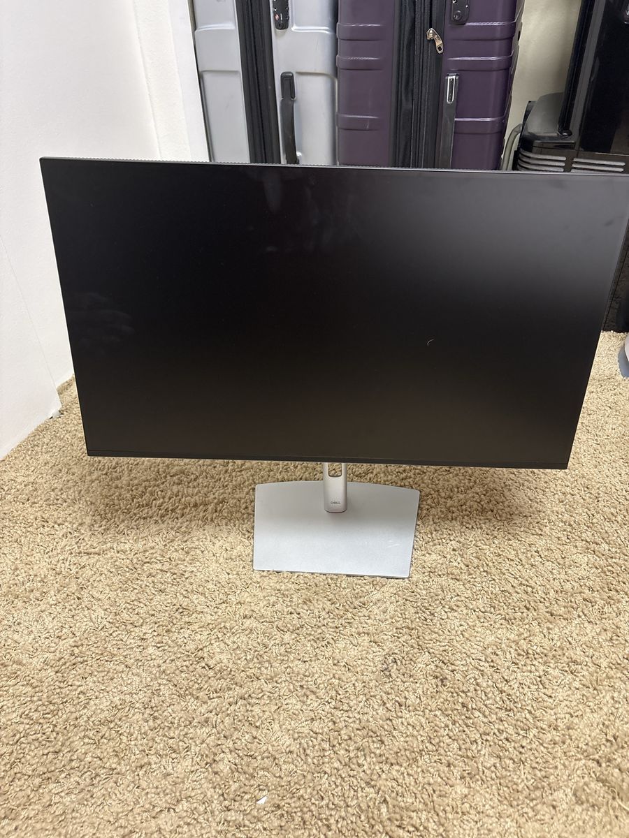 Dell Monitor - Model Number U2723QE - 27 inch 4K USB-C Hub