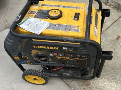 Firman Dual Fuel Portable Generator Wheels Yellow/Black