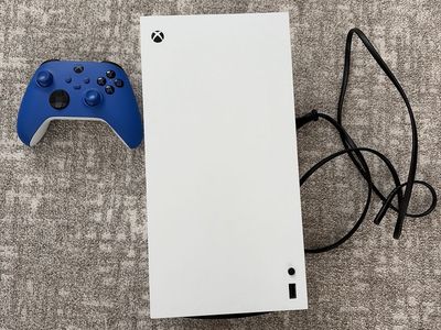 Xbox Series X Digital Edition Console 1 TB with Blue Wireless Controller - Excellent Condition