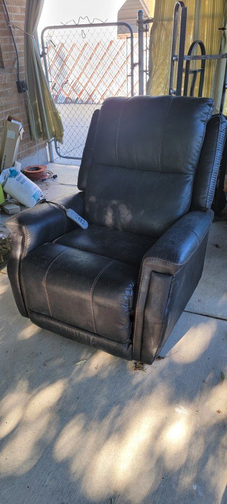 Dark Brown Electric Power Lift Recliner Chair with Remote
