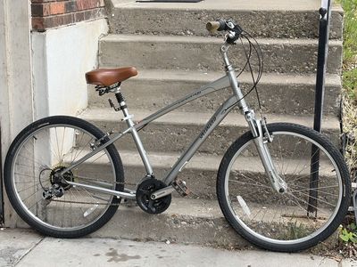 Specialized Expedition Fitness Bike