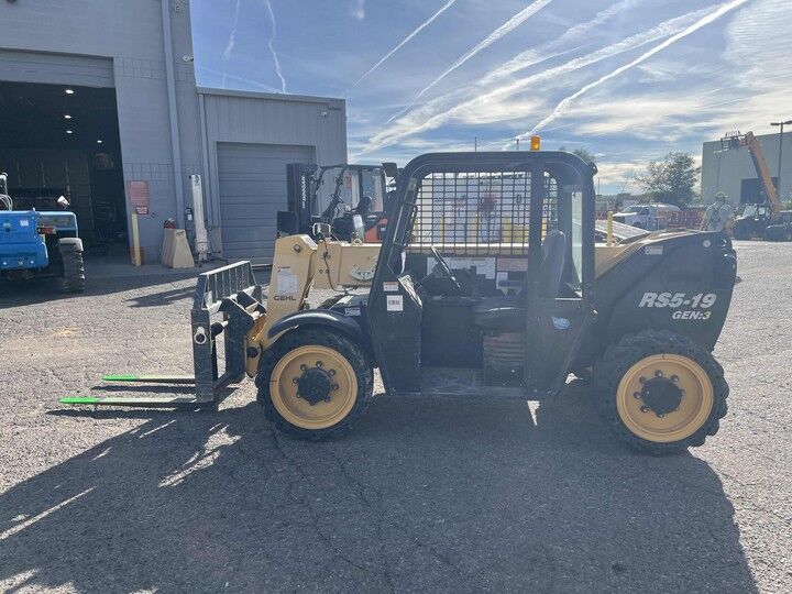 2019 Gehl RS5-19 Telehandler
