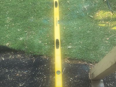 Pittsburgh Yellow Aluminum I-Beam Level