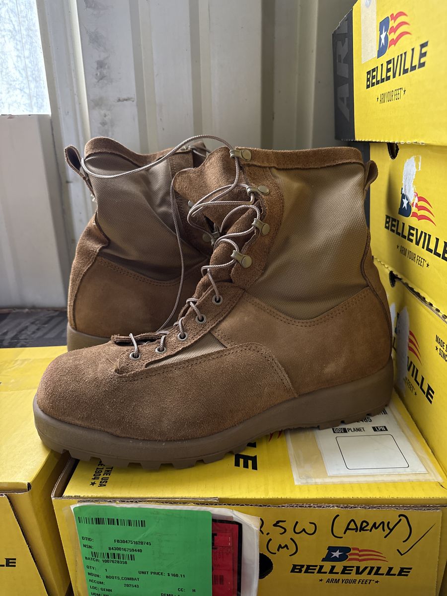 Mens Tan Combat Boots belleville Size 12.5 Wide