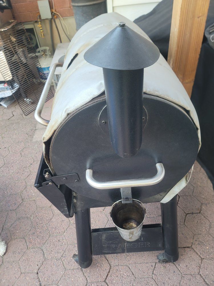 Main image 4