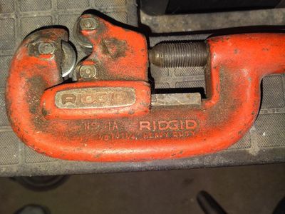 RIDGID No. 1A Heavy Duty Pipe Cutter 1/8 to 1-1/4 Inch