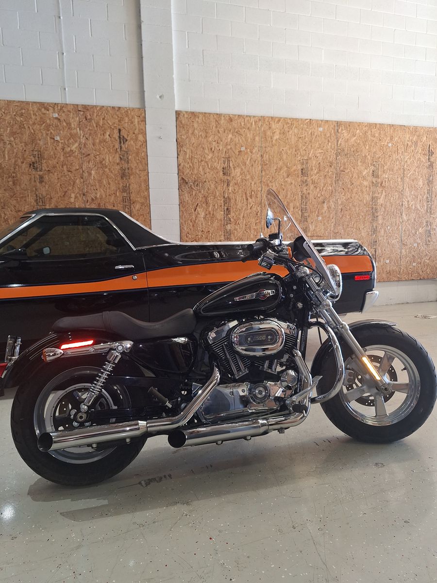 HARLEY DAVIDSON SPORTSTER 1200