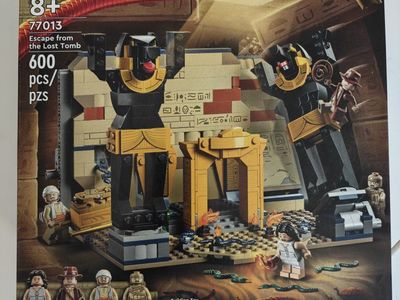 77013 LEGO Indiana Jones Escape from the Lost Tomb NIB