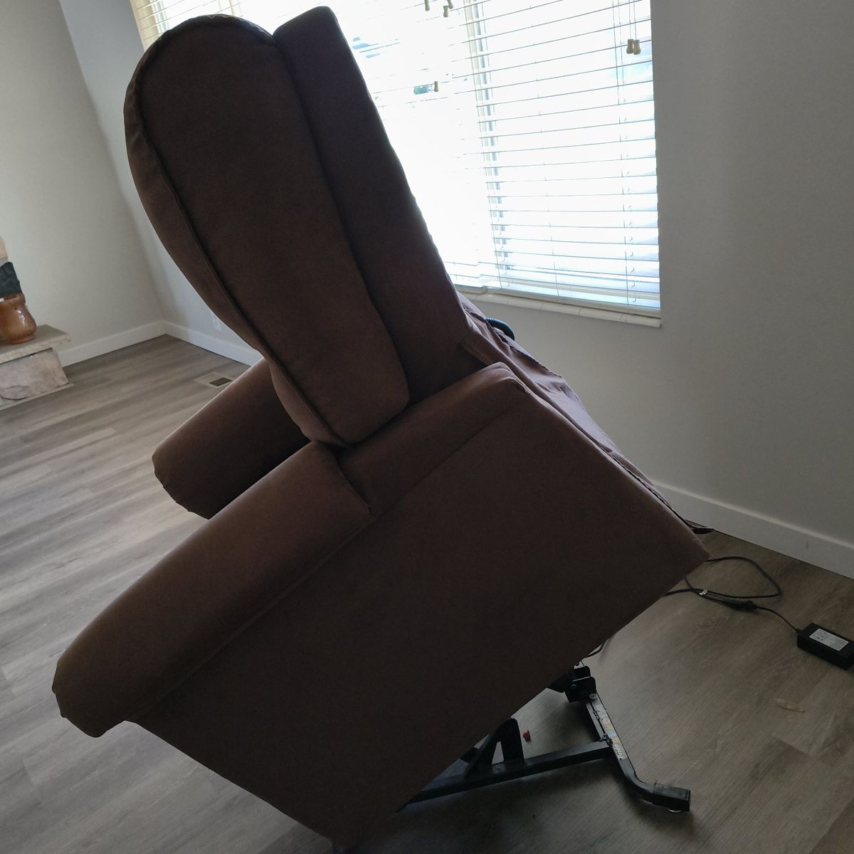 lift/Recliner Chair