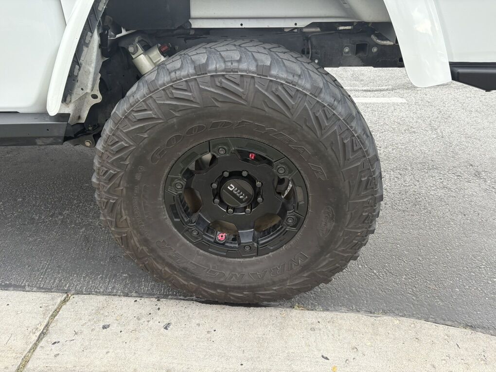 38x14.50r17 Goodyear Mtr's W 8 Lug Nomad Wheels