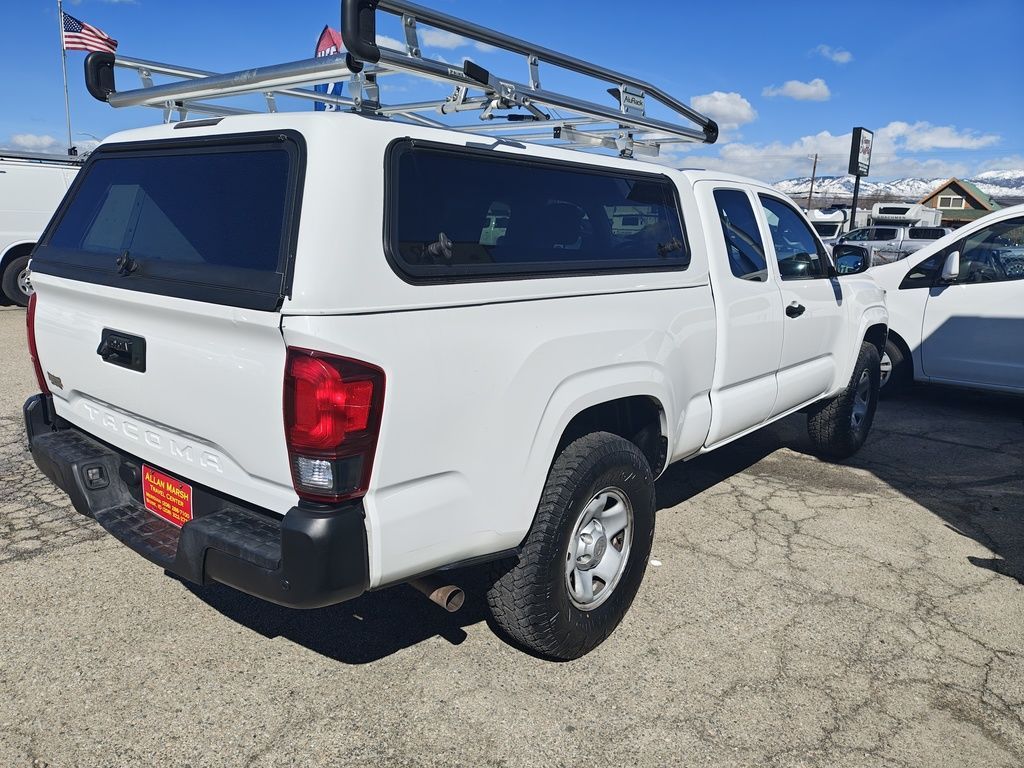 2018 TOYOTA TACOMA SR