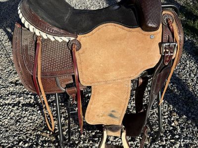 Circle s saddle. 17” near new condition
