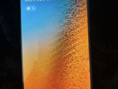 Samsung Galaxy A20 64GB Unlocked Black Smartphone - Good Condition