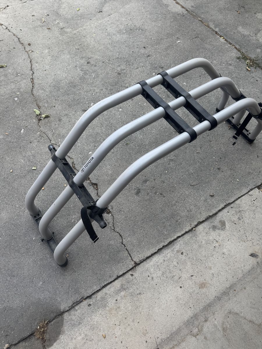 Aluminum Toyota Tacoma tailgate extension 