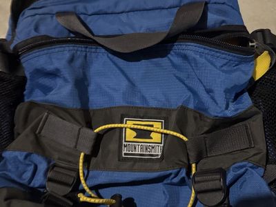 Mountainsmith Outdoor Lumbar Waist Pack Backpack Blue and Black