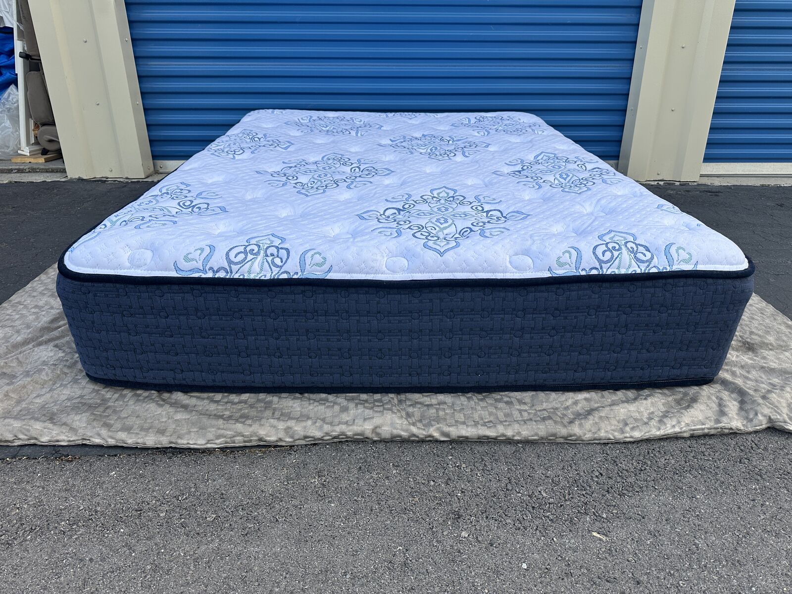 Queen Eurotop Mattress