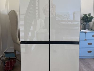 MASSIVE 29 Cu ft Samsung Bespoke 4 Door Flex Refrigerator PEBBLE & Tradition ICE– Perfect Condition – $1,995