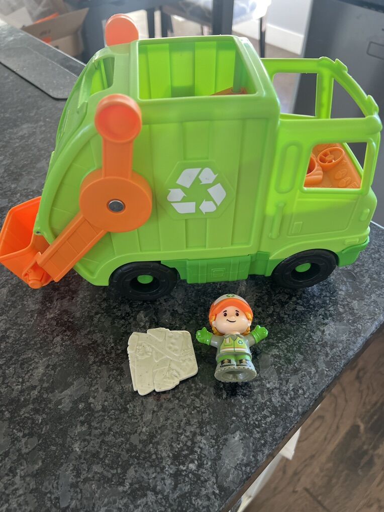 Little People Recycling Truck