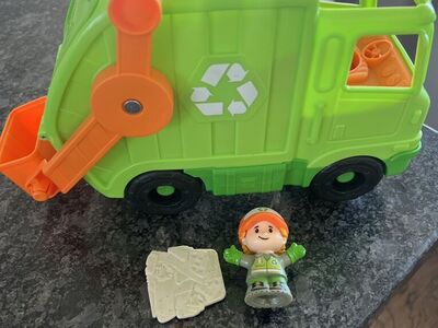 Little People Recycling Truck