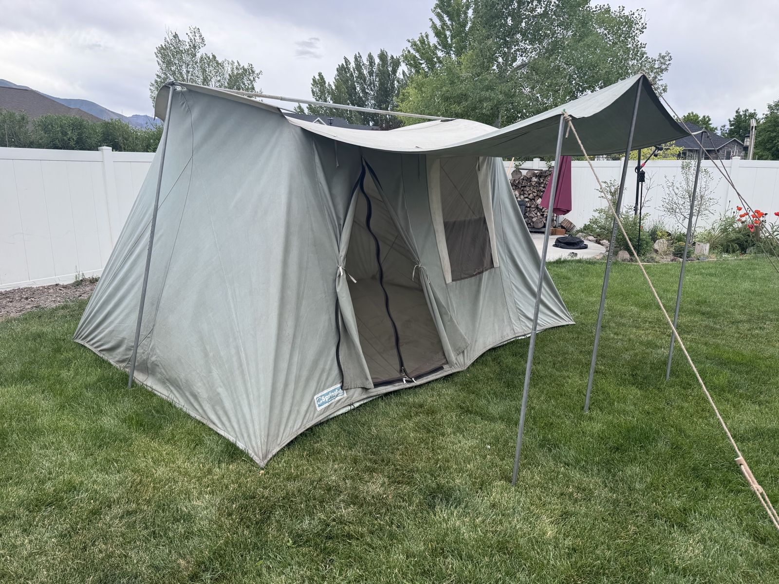 SpringBar Family Traveler 10x14 canvas tent